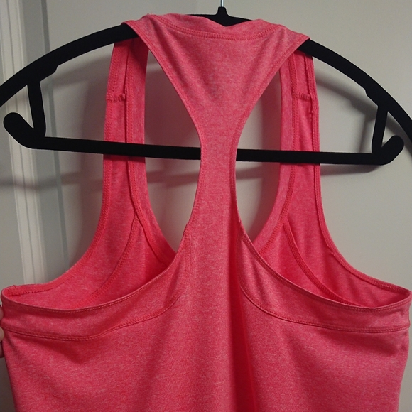Women's tank top size M - Picture 3 of 8